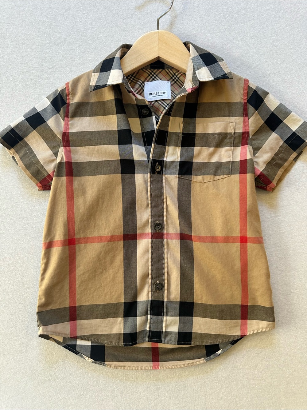 Burberry London England Childeren’s Classic Check Sort Sleeve Shirt Size 4Y